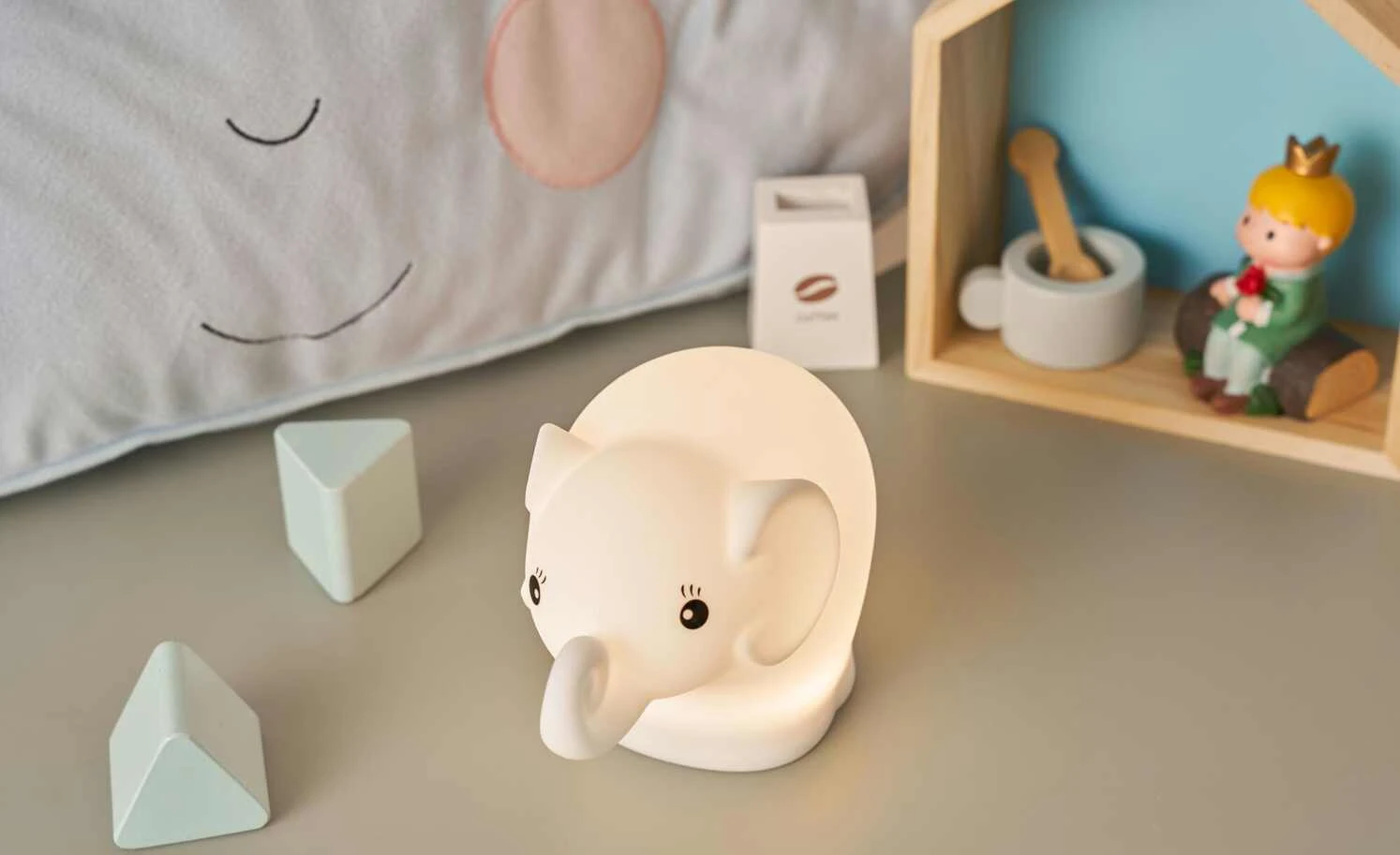 LED-Nachtlicht ´Elefant´mit Farbwechsel 2 LED-Nachtlicht ´Elefant´mit Farbwechsel – Bild 2