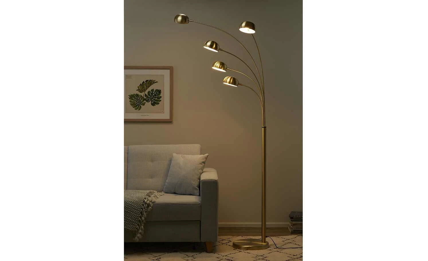 HOME STORY Bogenleuchte, 5-flammig, Messing-matt 1 HOME STORY Bogenleuchte, 5-flammig, Messing-matt