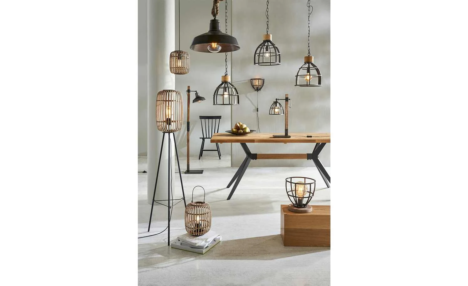 Pendelleuchte, 1-flammig Metall schwarz 1 Pendelleuchte, 1-flammig Metall schwarz