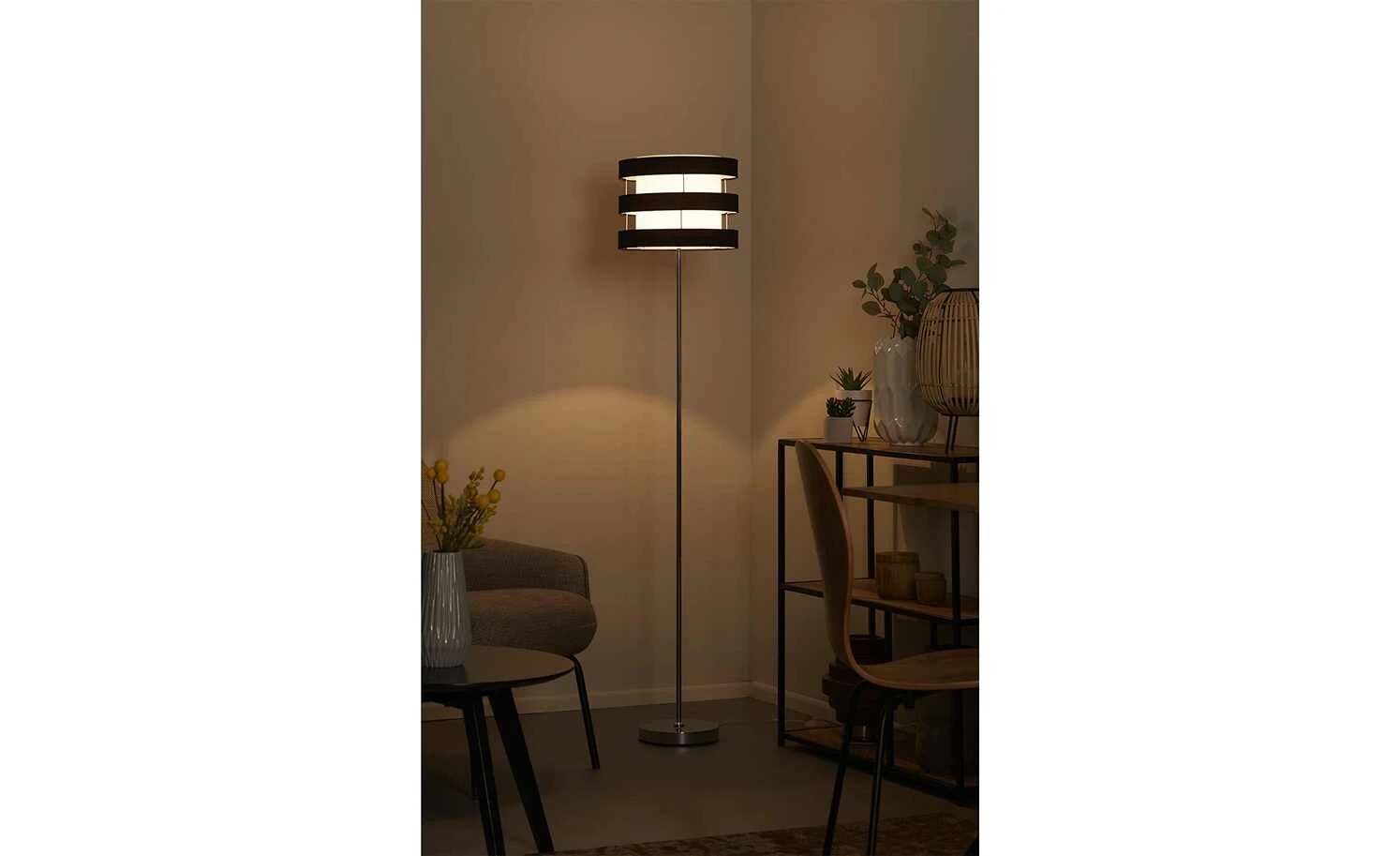 KHG Stehleuchte, 1-flammig, Schirm schwarz/weiß 2 KHG Stehleuchte, 1-flammig, Schirm schwarz/weiß – Bild 2