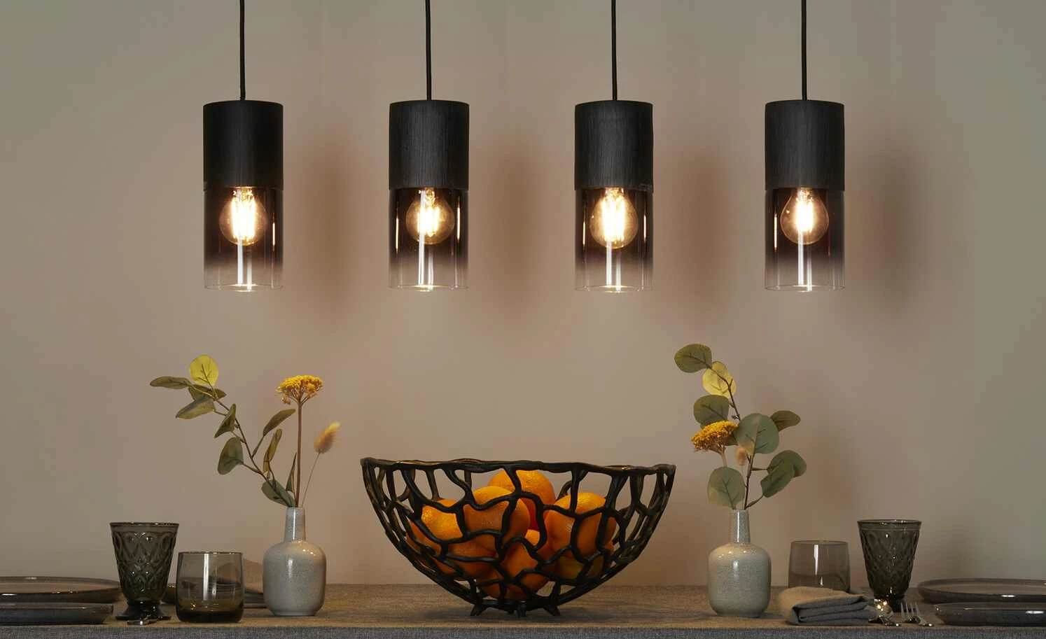 Trio Pendelleuchte, 4-flammig, Rauchglas schwarz 1 Trio Pendelleuchte, 4-flammig, Rauchglas schwarz