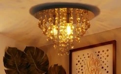 Deckenleuchte, 3-flammig, Behang goldfarben