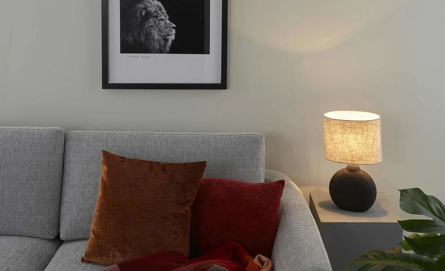 Fischer-Honsel Tischleuchte, 1-flammig, schwarz matt, Schirm rund 1 Fischer-Honsel Tischleuchte, 1-flammig, schwarz matt, Schirm rund