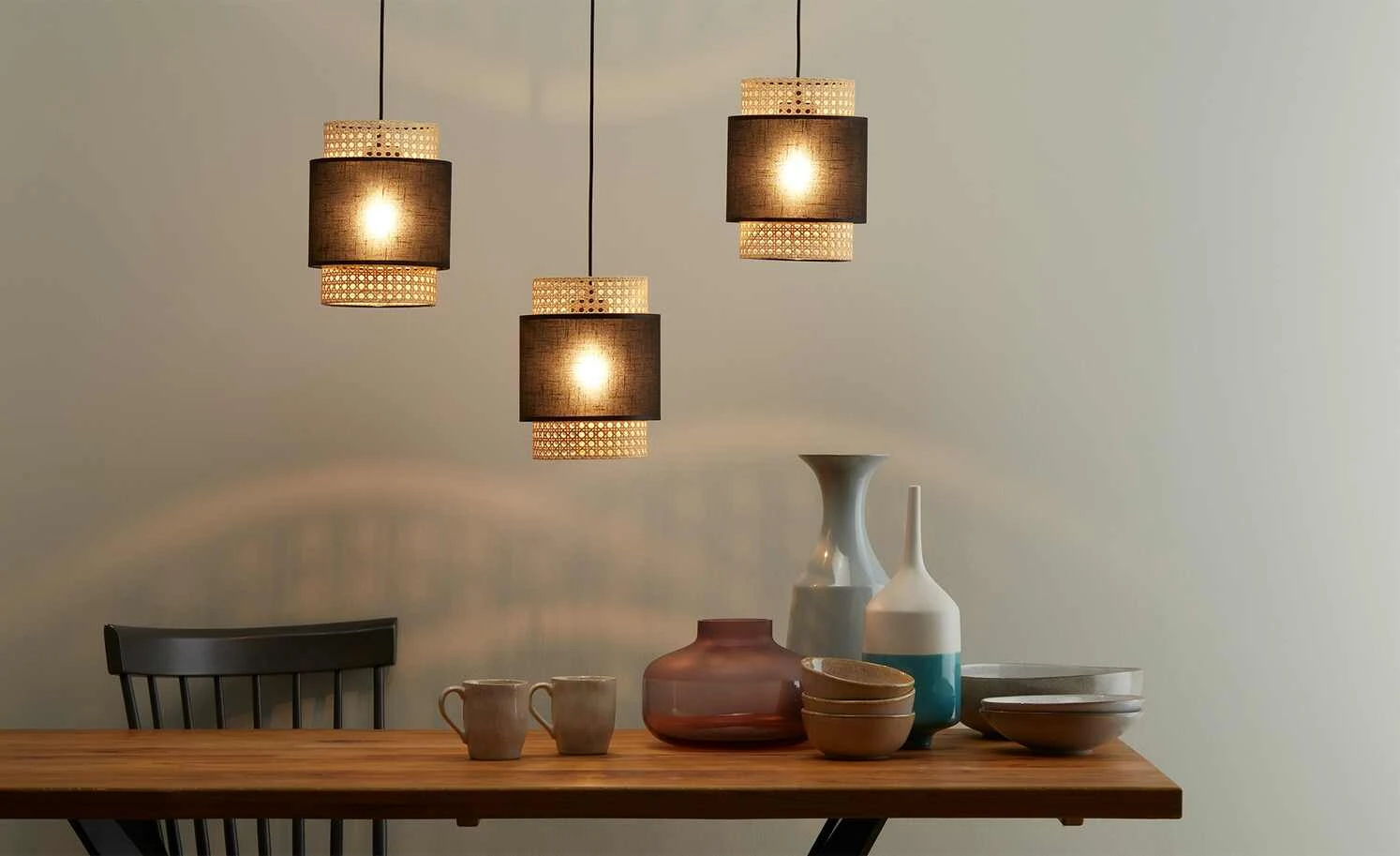 Pendelleuchte 3-flammig, Wiener Geflecht schwarz 2 Pendelleuchte 3-flammig, Wiener Geflecht schwarz – Bild 2