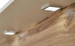 uno Beleuchtung Titan